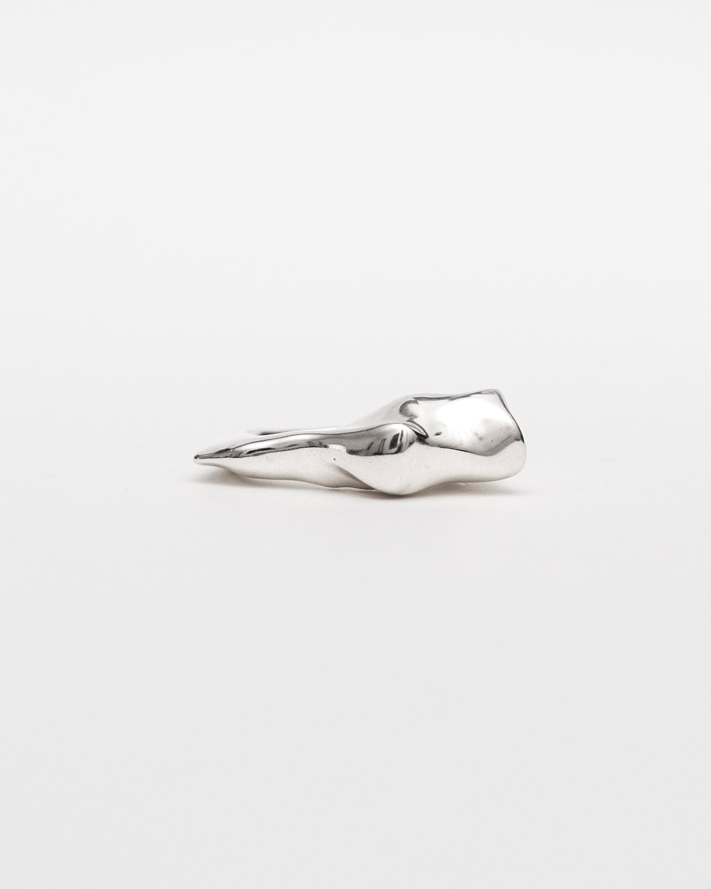 Grus Ring