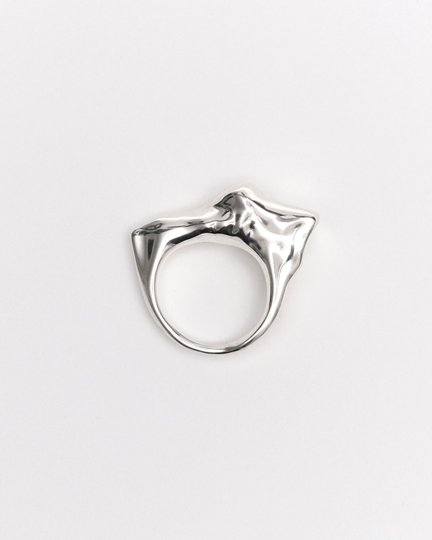 Grus Ring