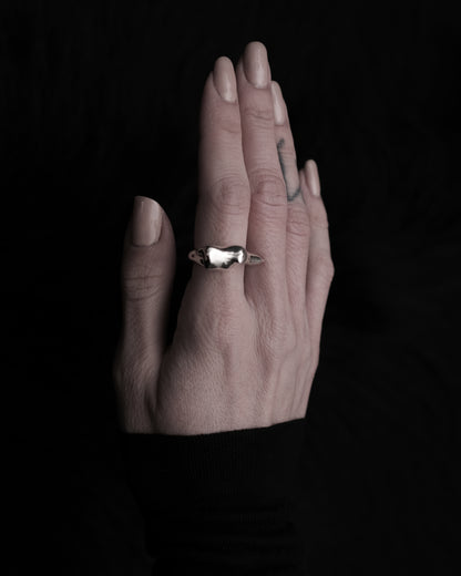 Grus Ring