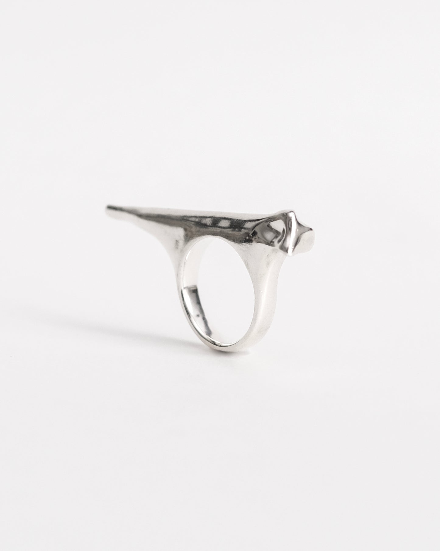 Pelecanus Ring